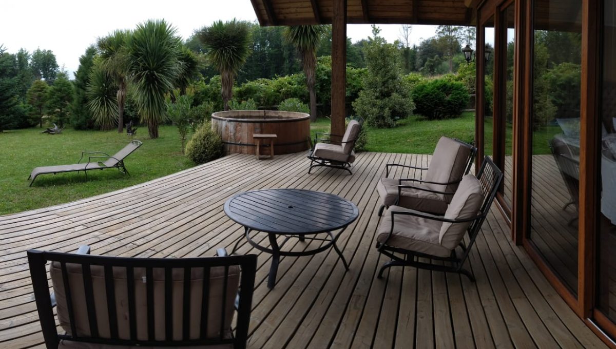 255605b5-a427-49a4-a95c-3e67394fefa7